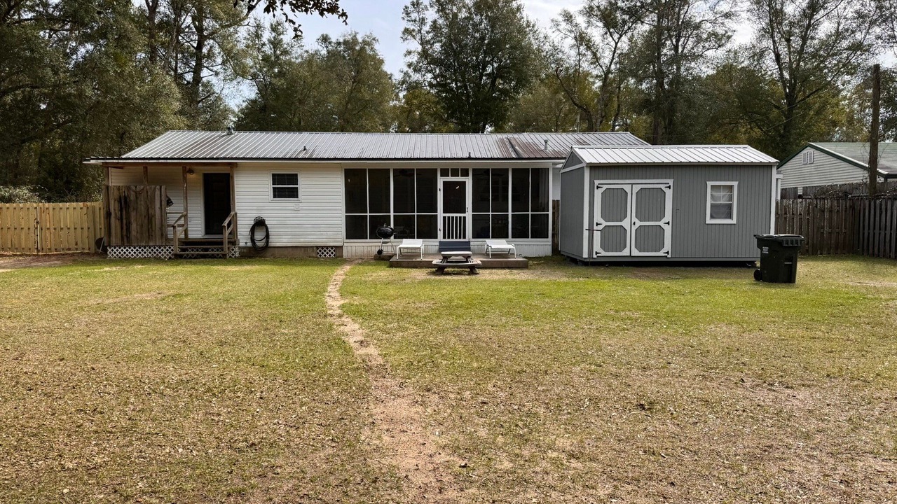 Photo of Outdoor in Oak