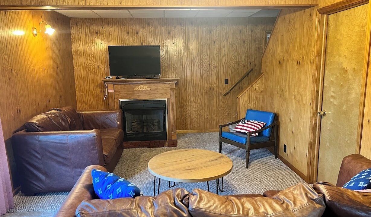 Photo of Livingroom in Cadillac