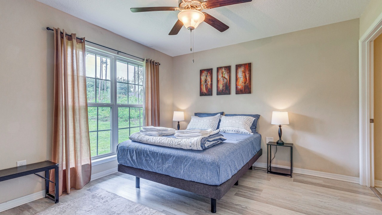 Photo of Bedroom in Milton