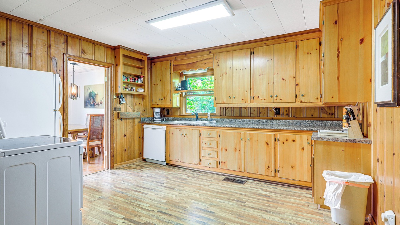 Photo of Kitchen in Woodland
