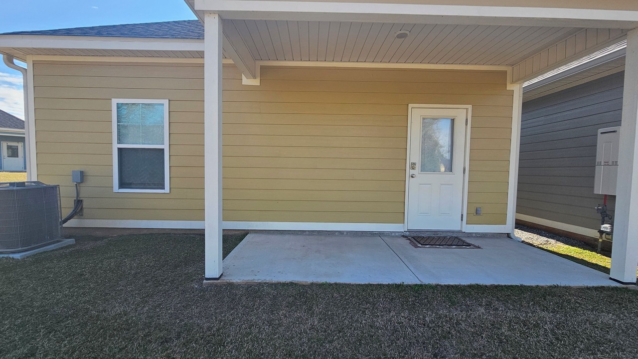 Photo of Outdoor in Midland City