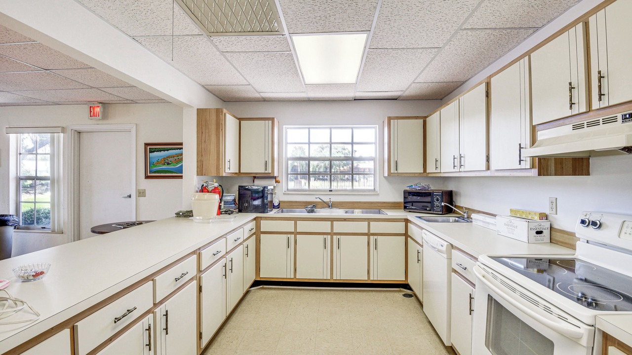 Photo of Kitchen in Astor