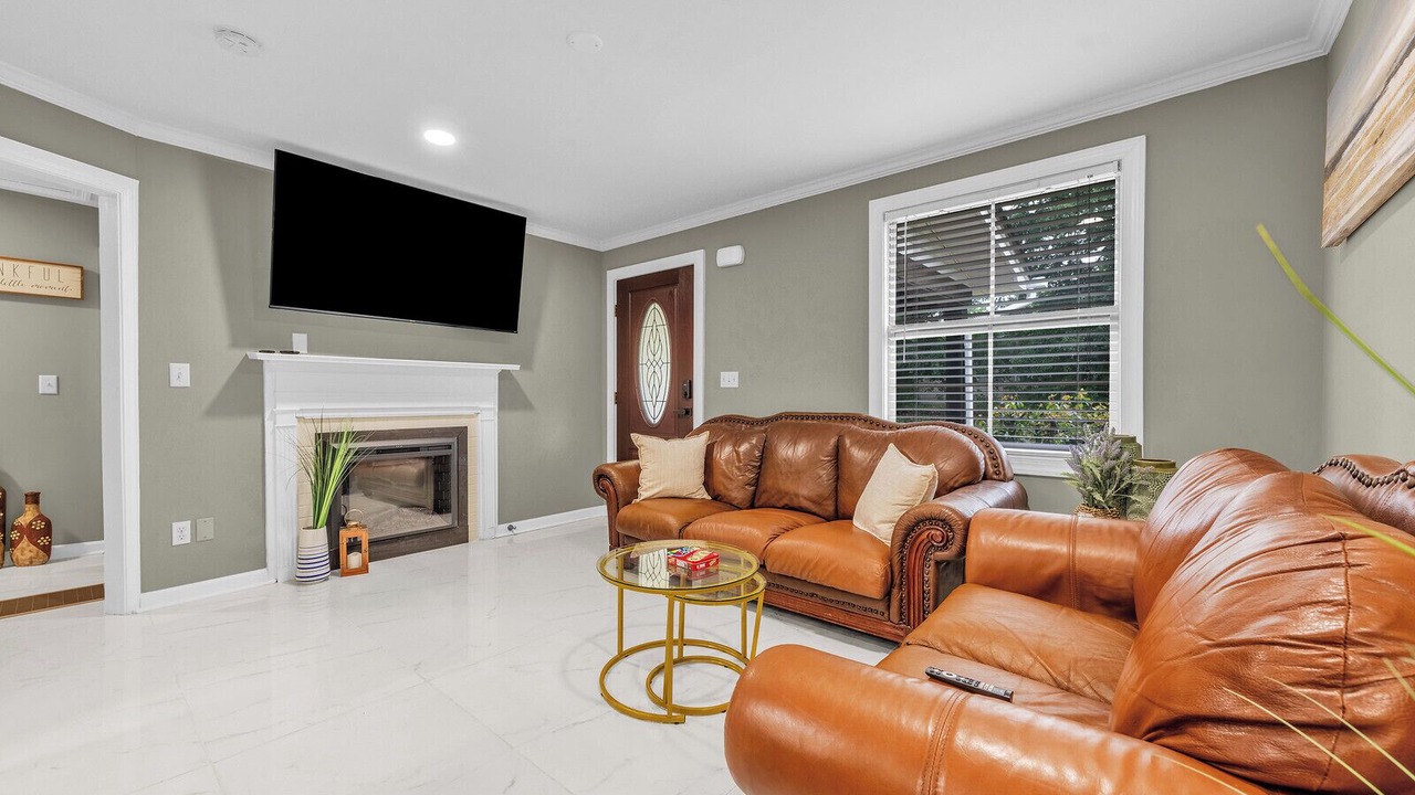 Photo of Livingroom in Tuscaloosa