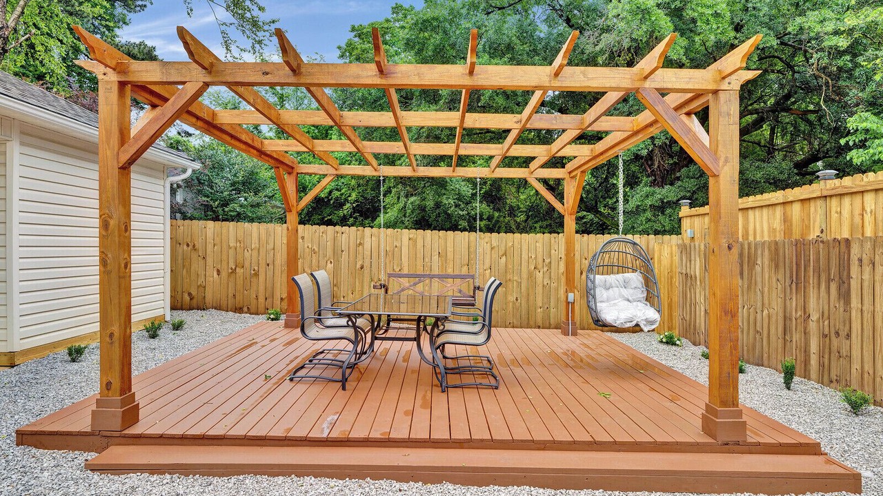 Photo of Patio Balcony in Tuscaloosa