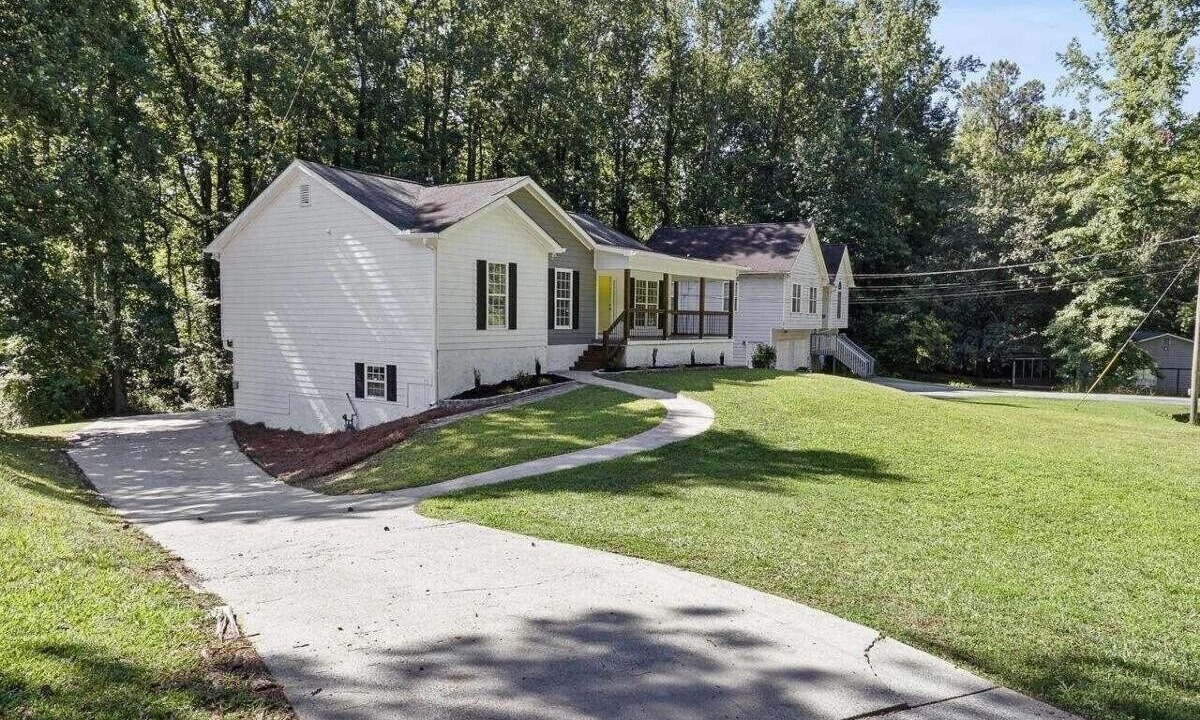 Photo of Outdoor in Austell