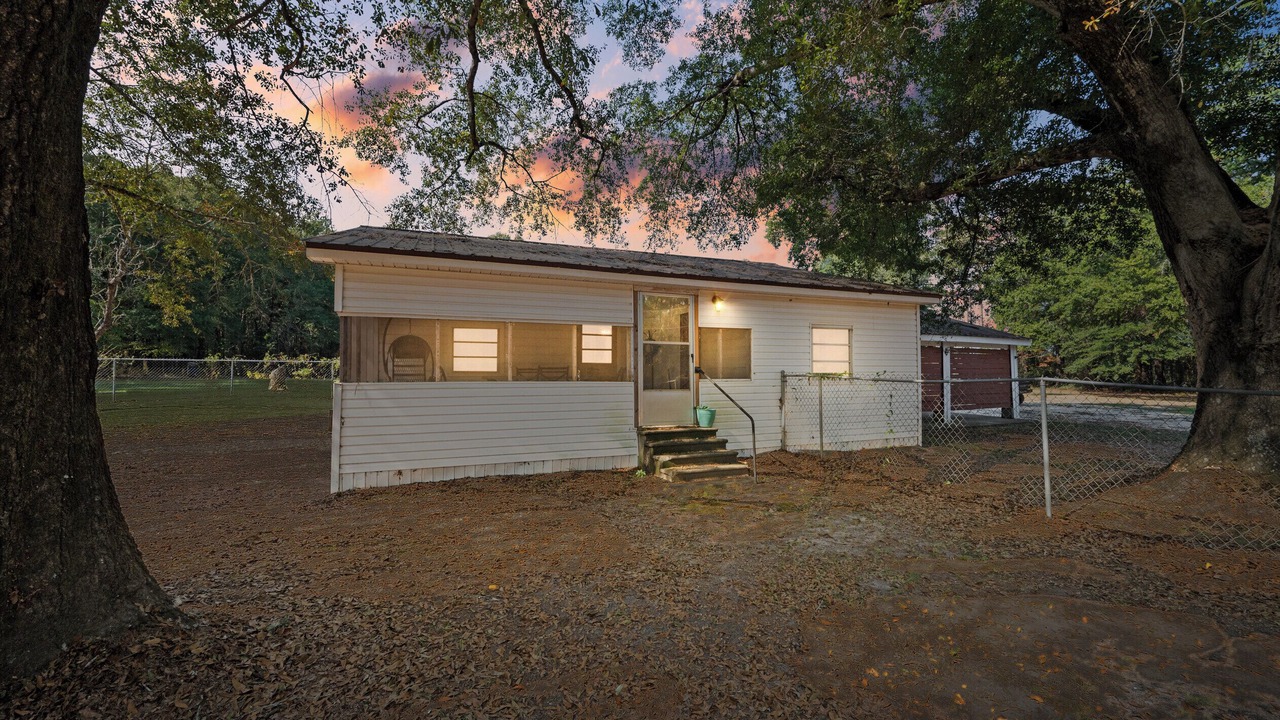 Photo of Outdoor in Range