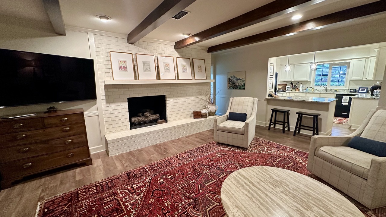 Photo of Livingroom in Hattiesburg