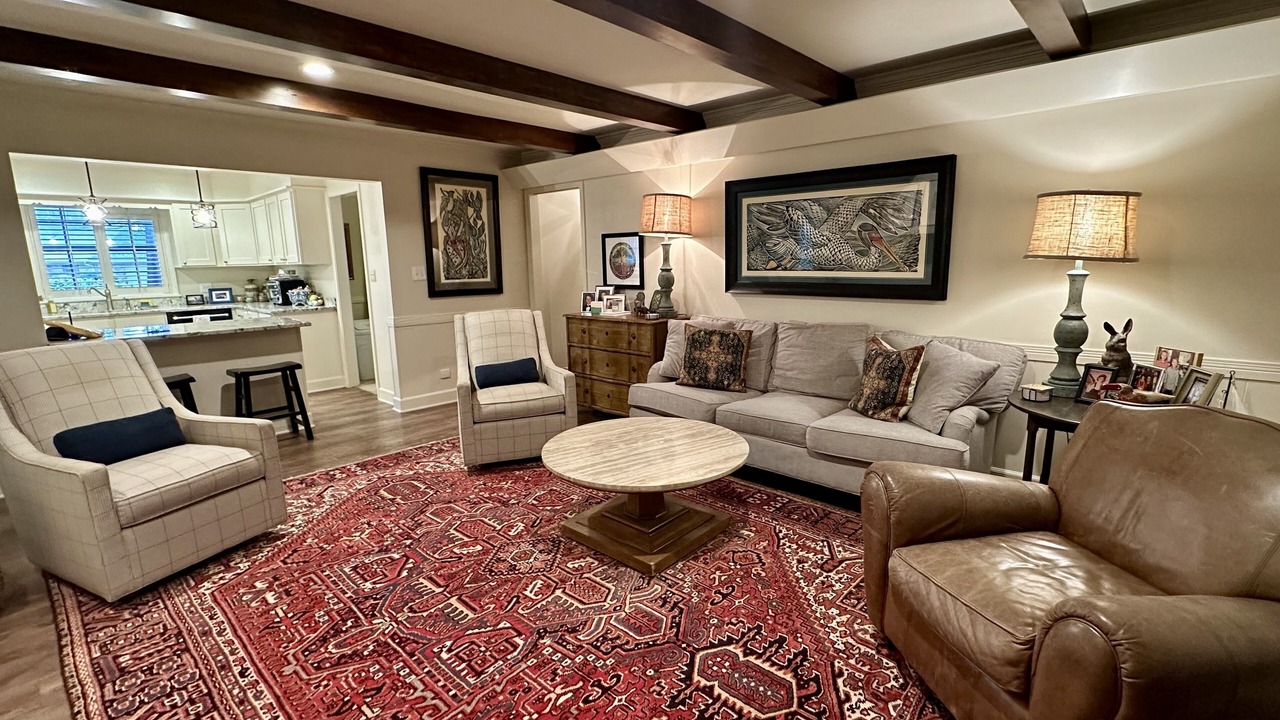 Photo of Livingroom in Hattiesburg