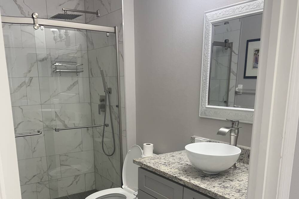 Photo of Bathroom in Florida Pines