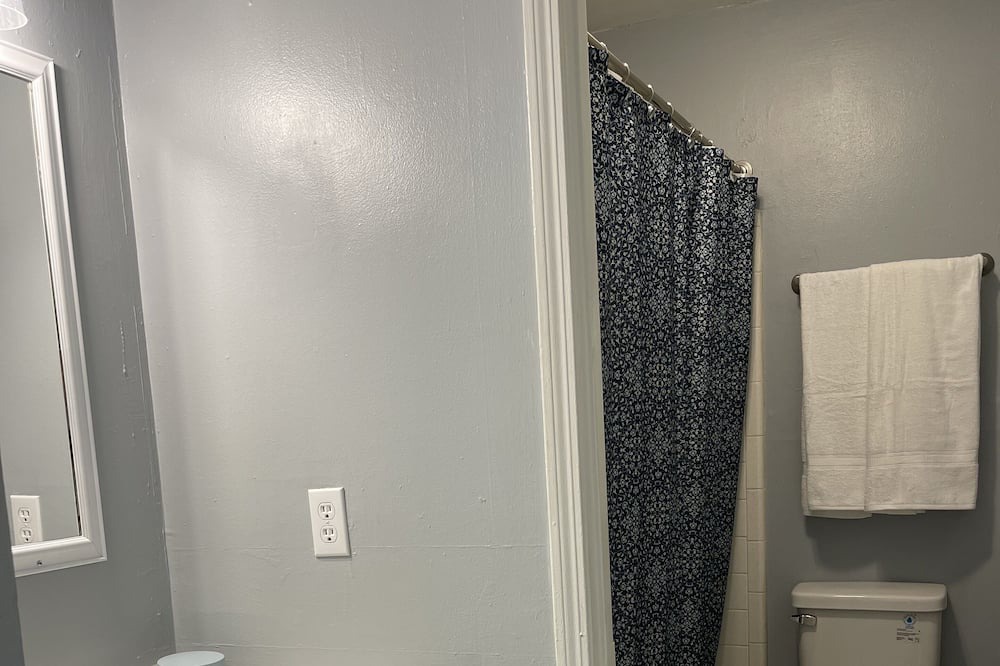 Photo of Bathroom in Wright
