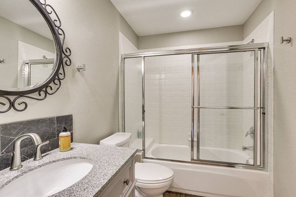 Photo of Bathroom in Killearn Estates