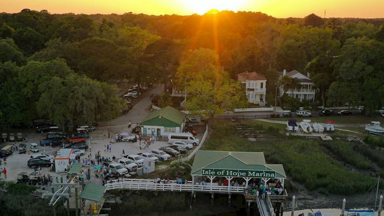 Photo of Outdoor in Isle of Hope Historic District