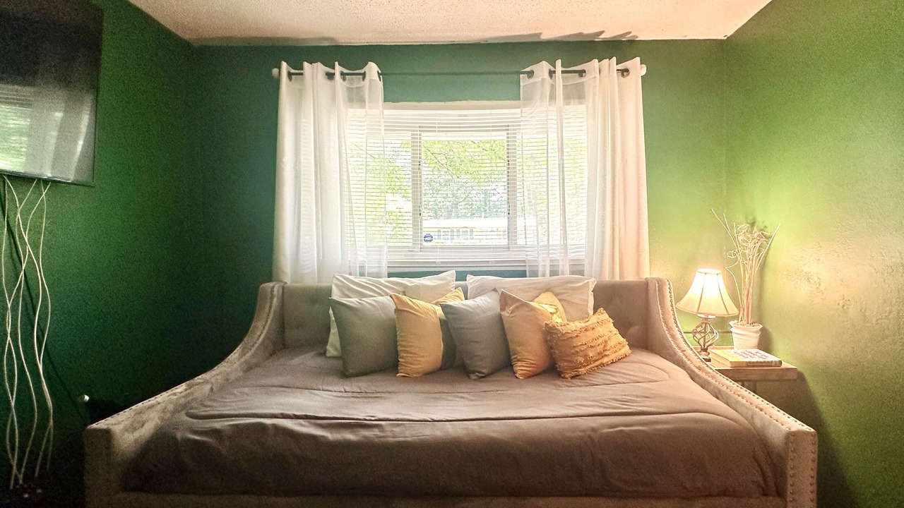 Photo of Livingroom in Atlanta