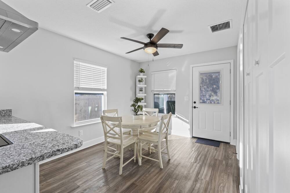 Photo of Kitchen in Melrose