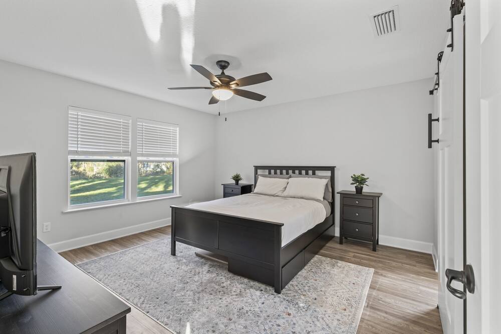 Photo of Bedroom in Melrose