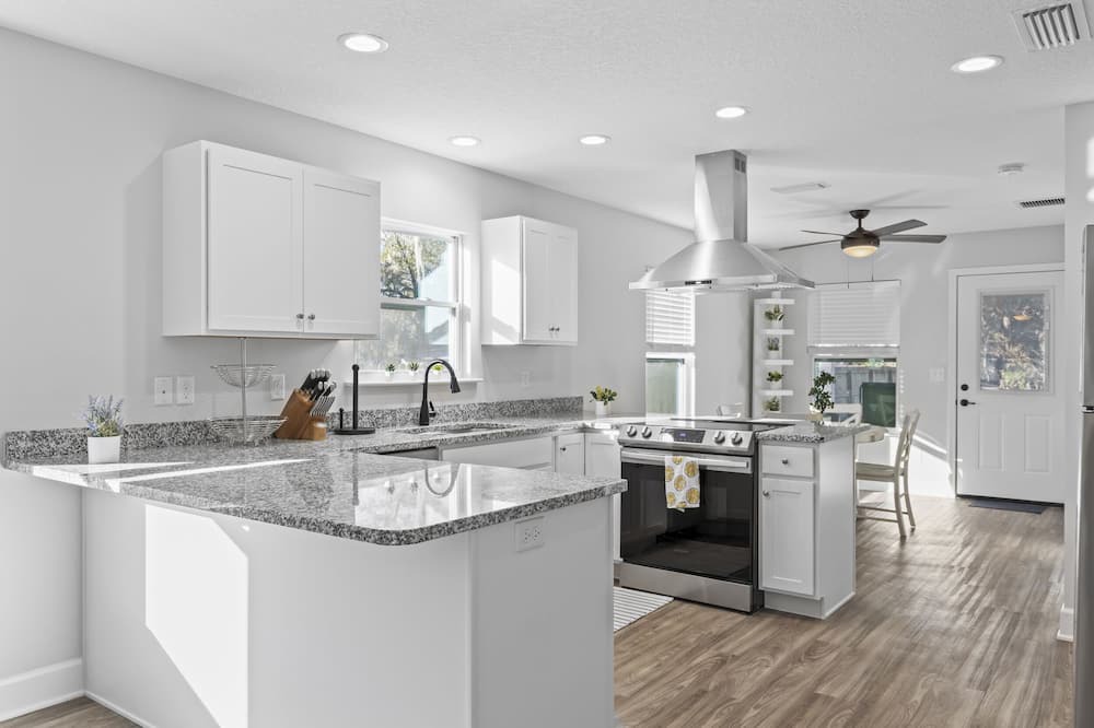 Photo of Kitchen in Melrose