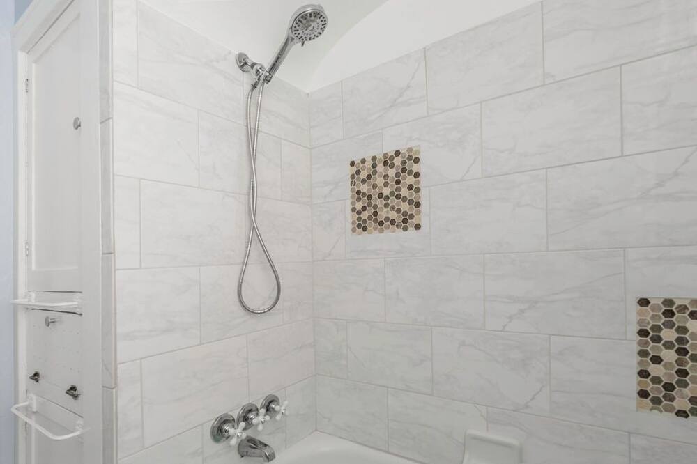 Photo of Bathroom in Wetumpka