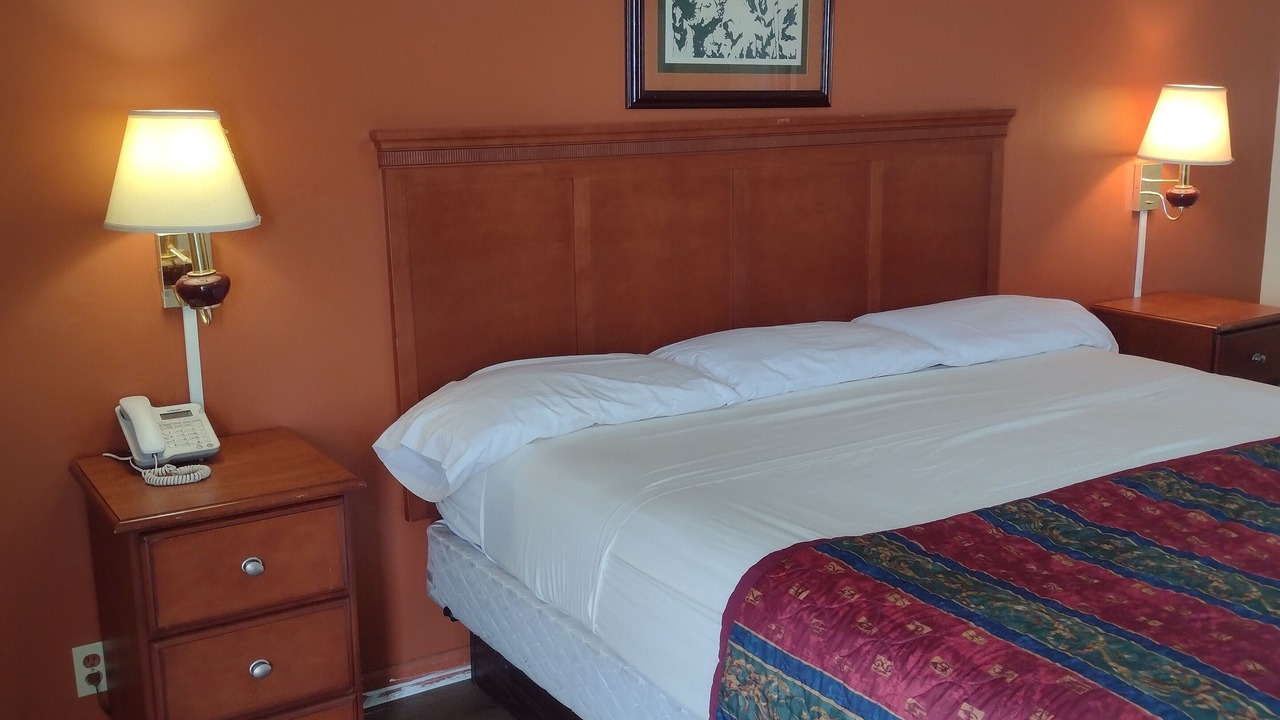 Photo of Bedroom in Rolling Fork