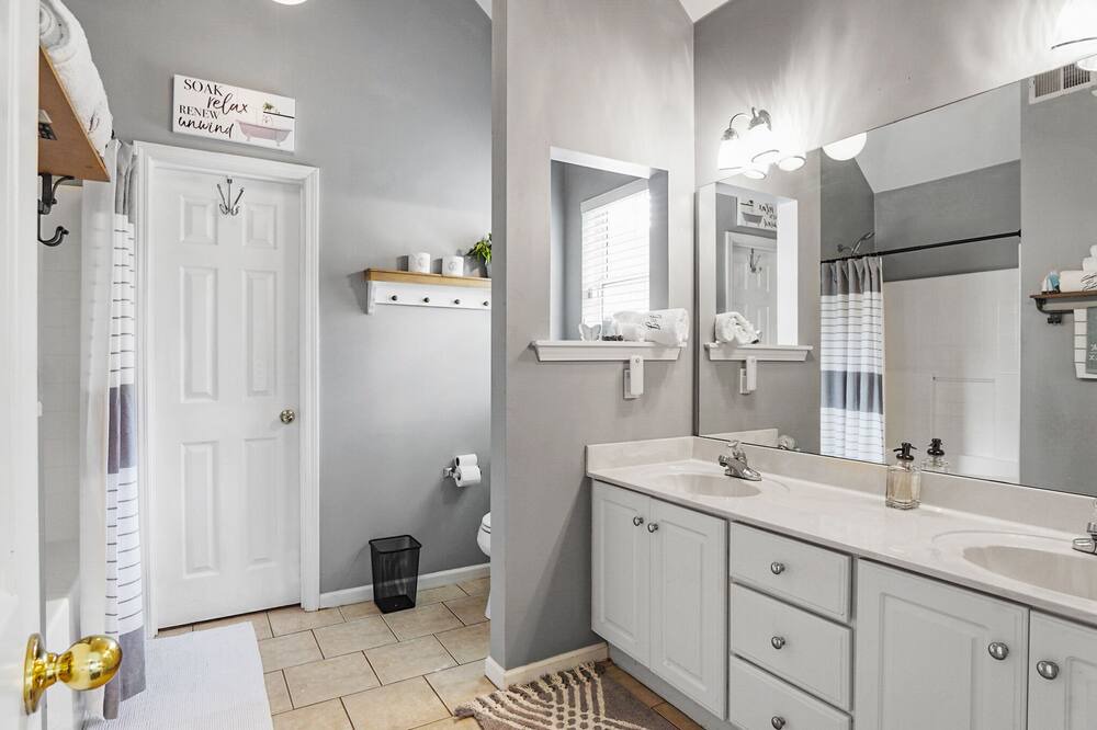 Photo of Bathroom in Pelham