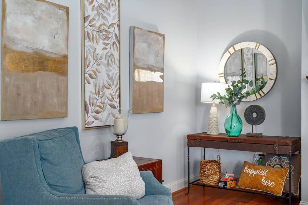 Photo of Livingroom in Wilsonville