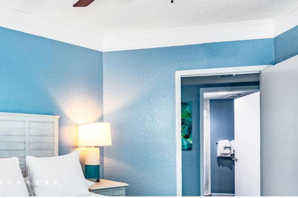Photo of Bedroom in New Smyrna Beach