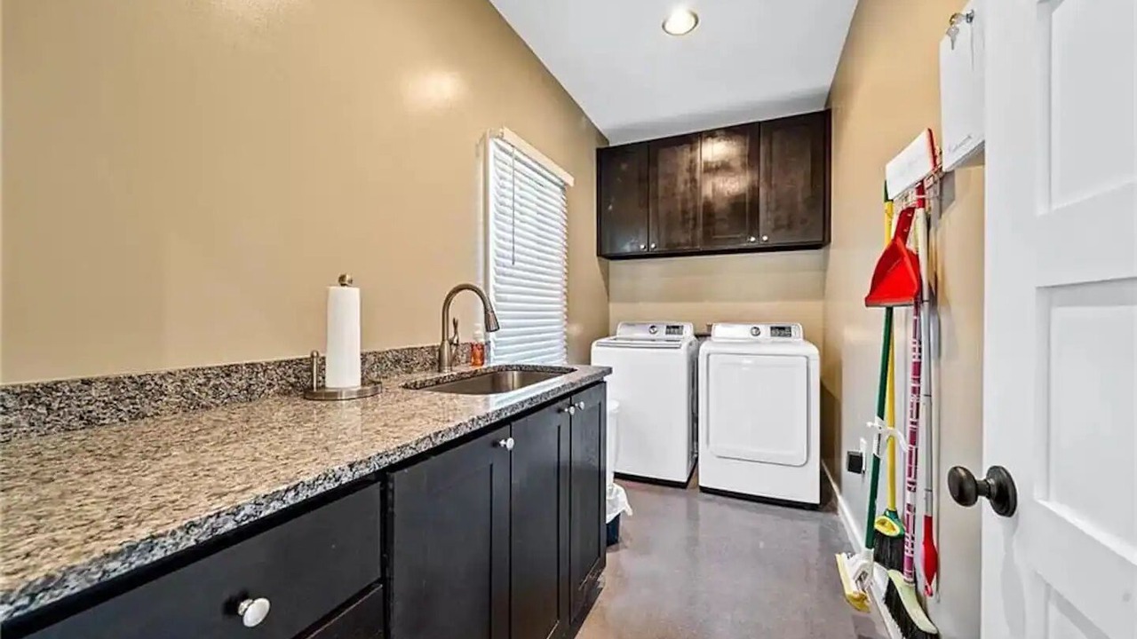 Photo of Kitchen in Theodore