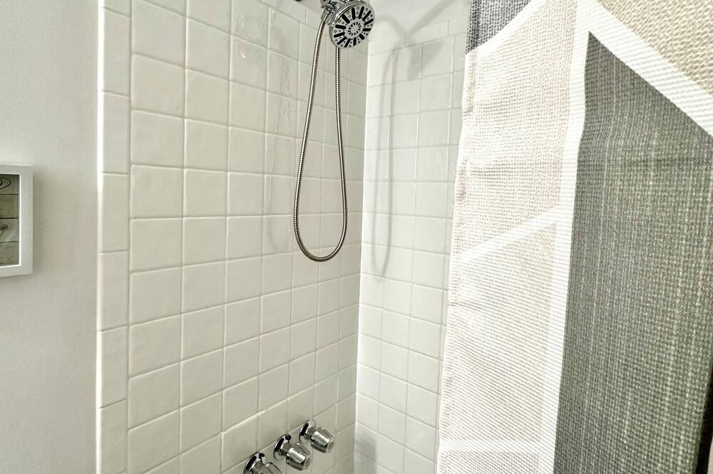Photo of Bathroom in Mobile