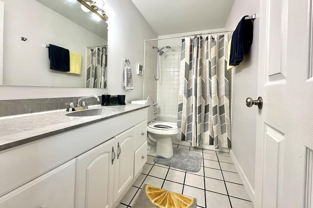 Photo of Bathroom in Mobile