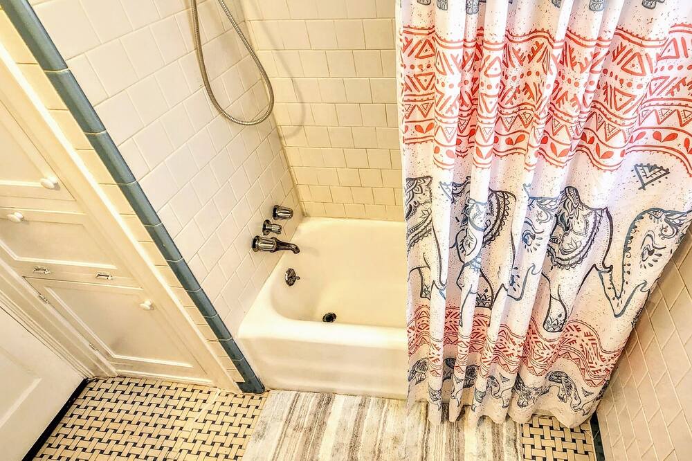 Photo of Bathroom in Montgomery