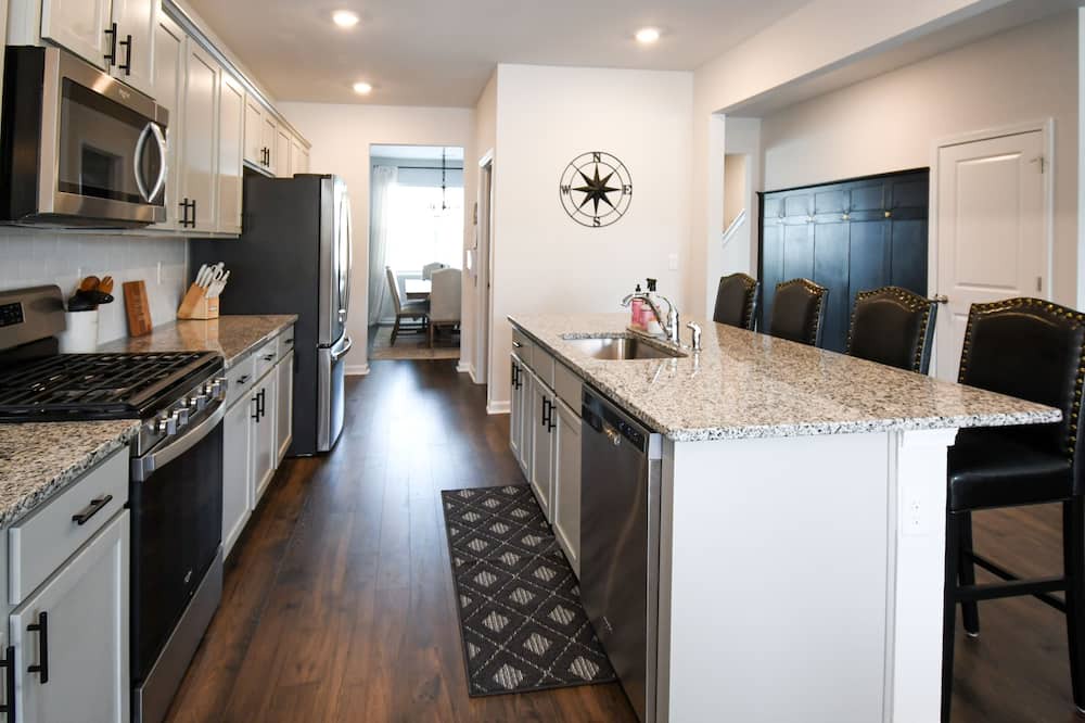 Photo of Kitchen in Grovetown