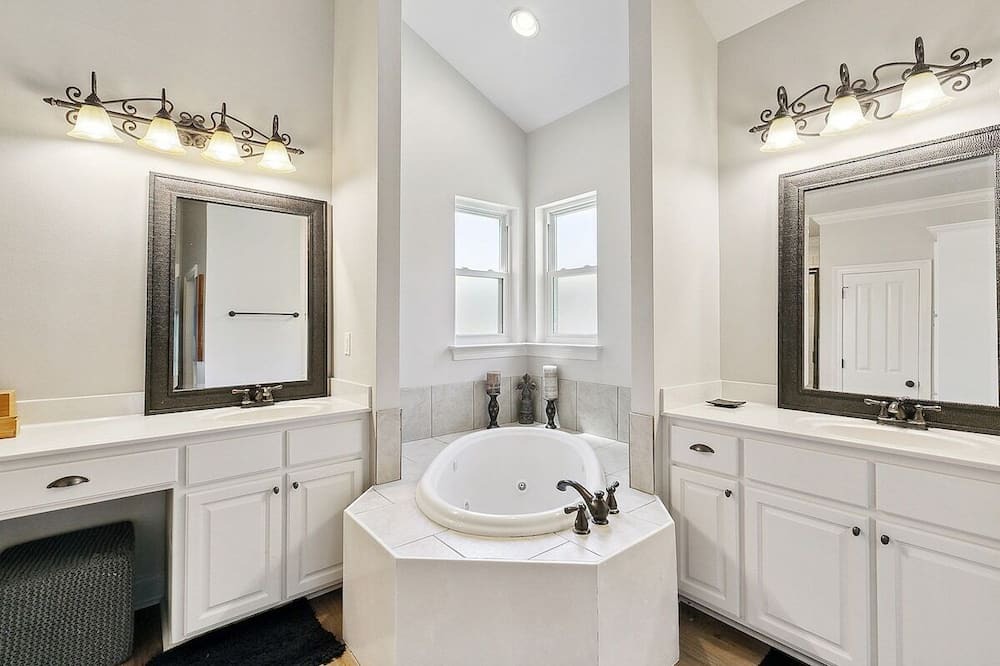 Photo of Bathroom in Saint Amant