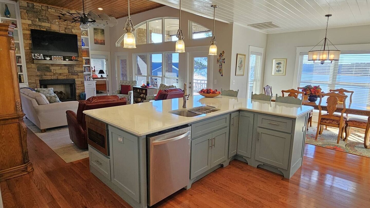Photo of Kitchen in Shady Bay