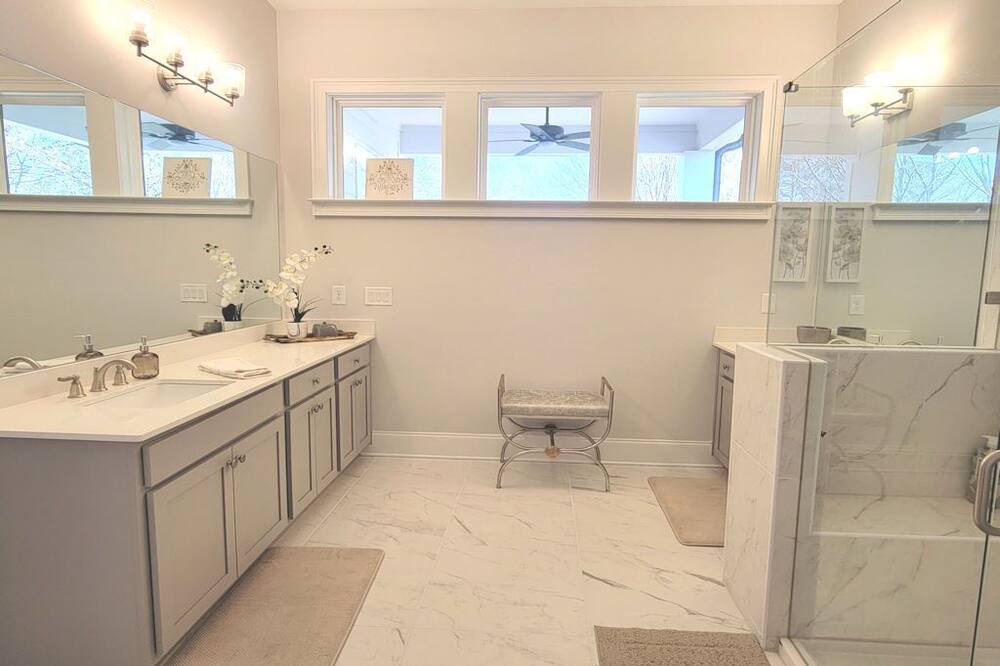 Photo of Bathroom in Woodstock