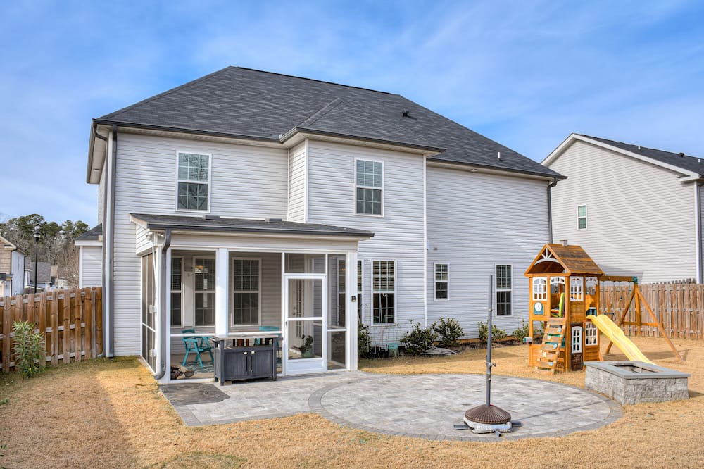 Photo of Outdoor in Canterbury Farms