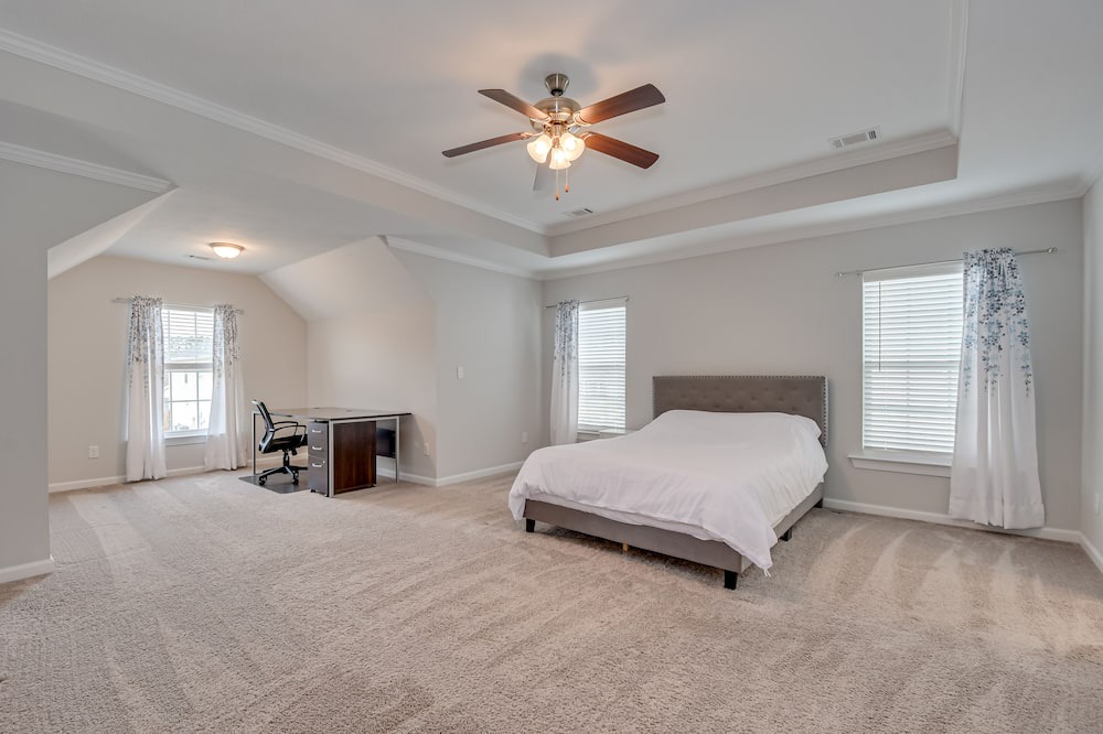 Photo of Bedroom in Canterbury Farms