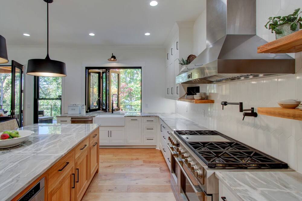 Photo of Kitchen in Reed Creek