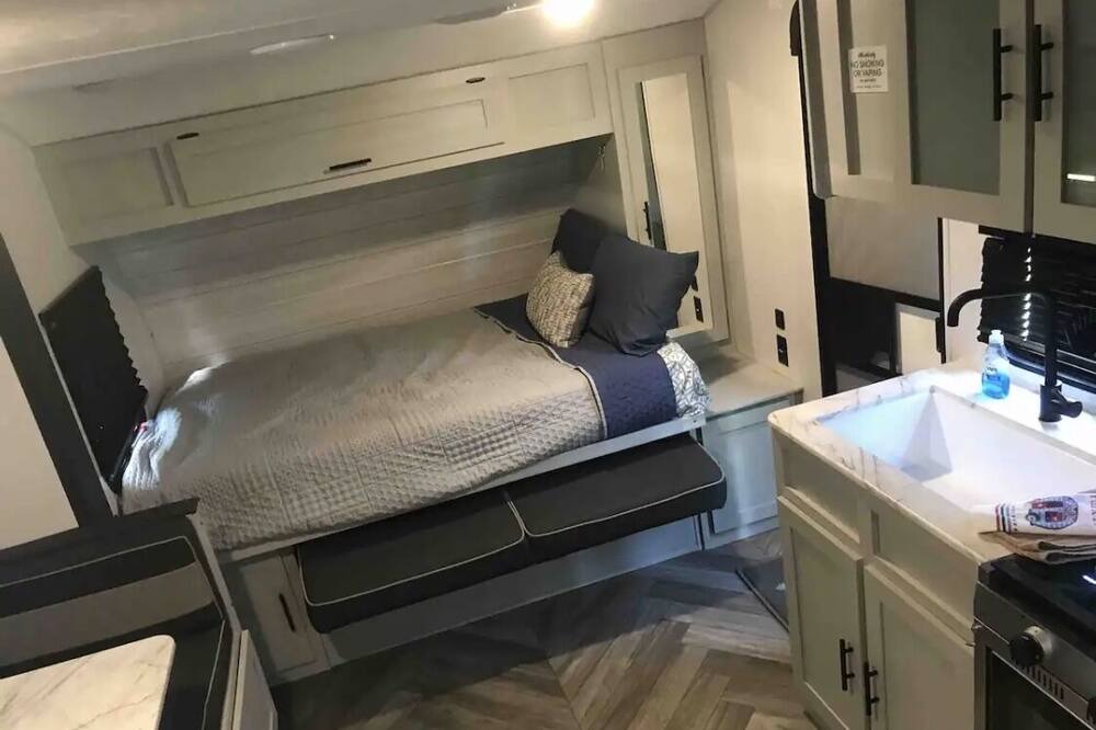 Photo of Bedroom in Lake George
