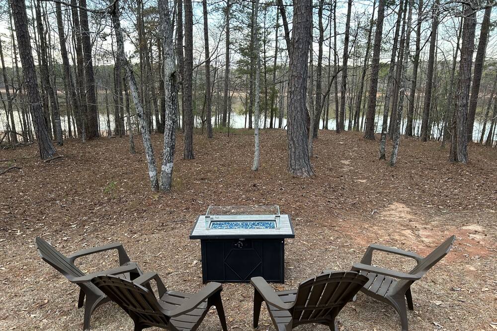 Photo of Outdoor in LaGrange
