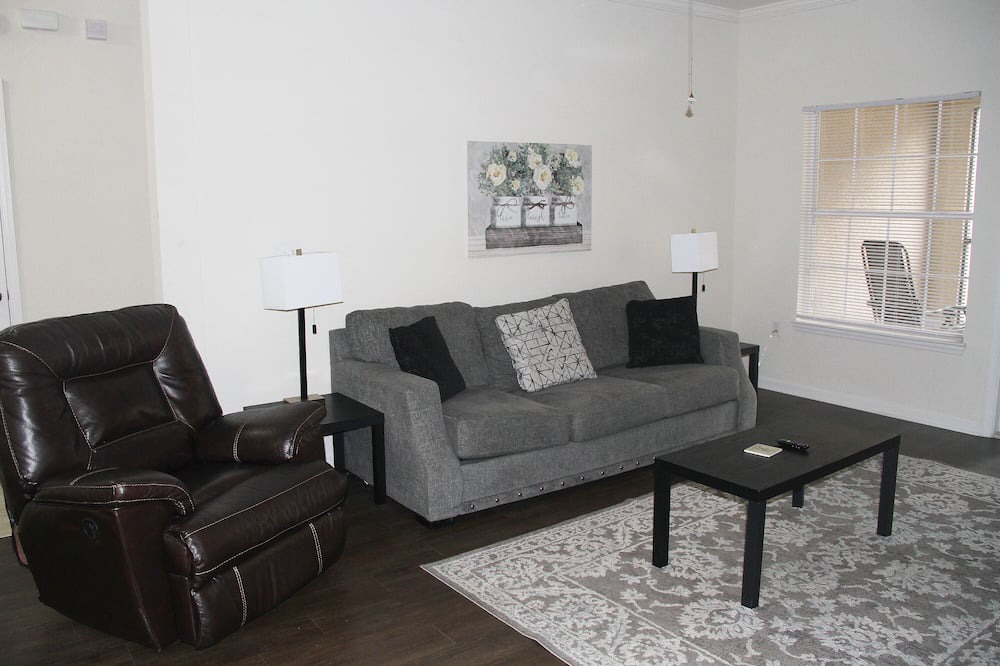 Photo of Livingroom in Lake Mary