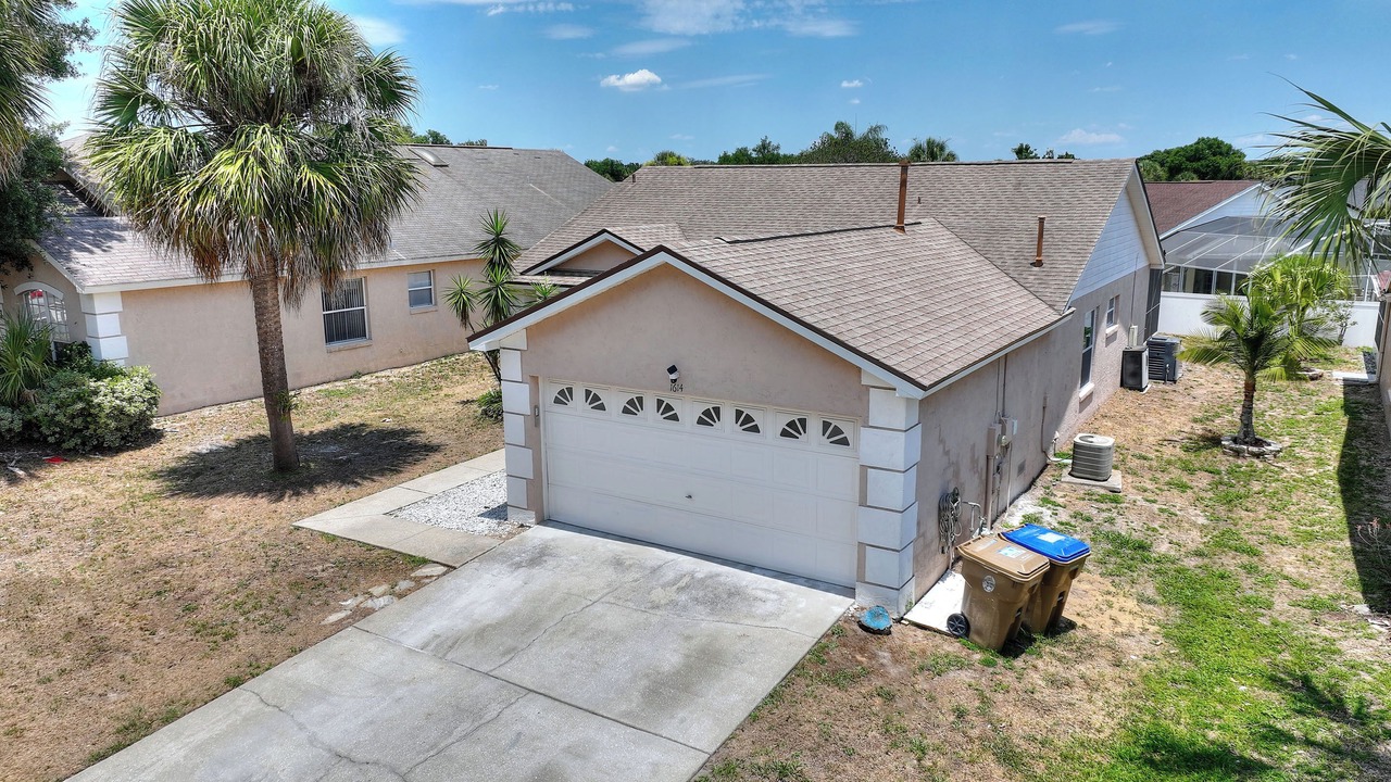 Photo of Outdoor in Loughman