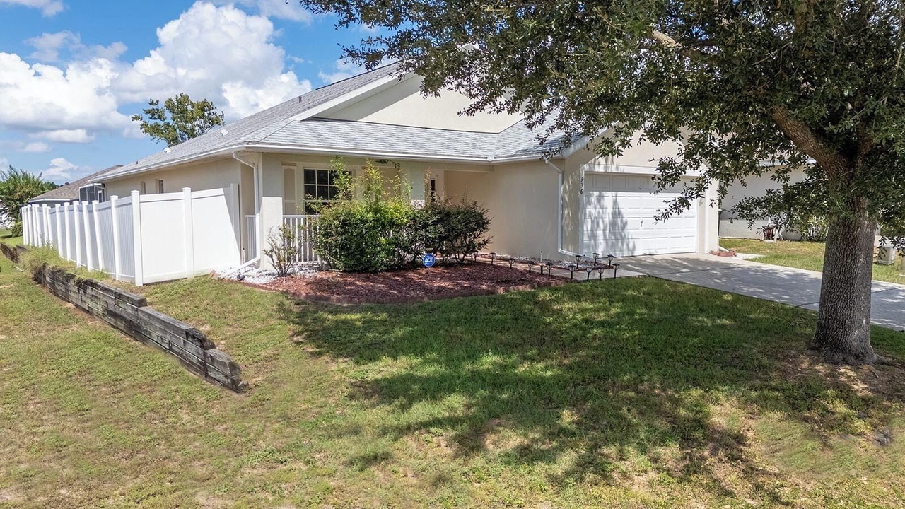 Photo of Outdoor in Florida Pines