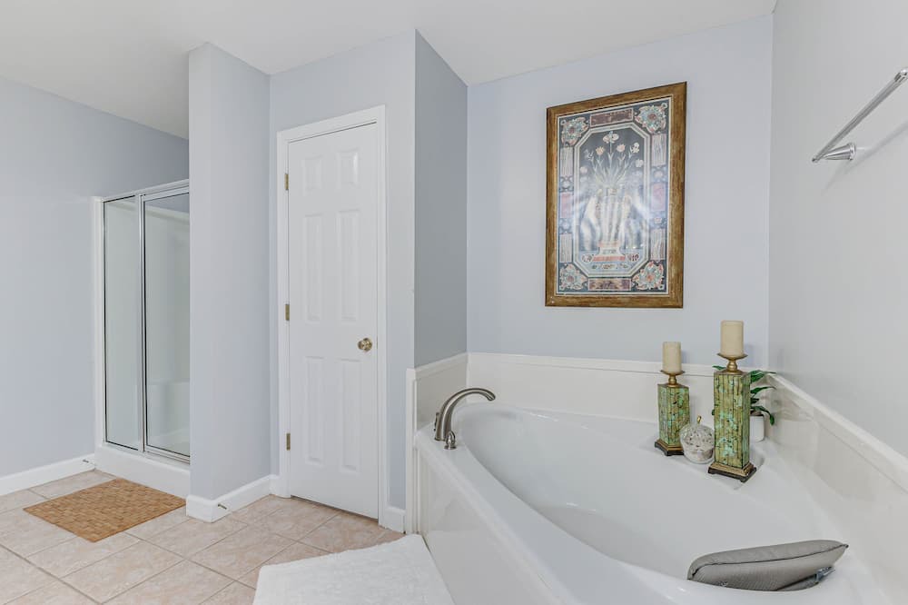 Photo of Bathroom in Prichard