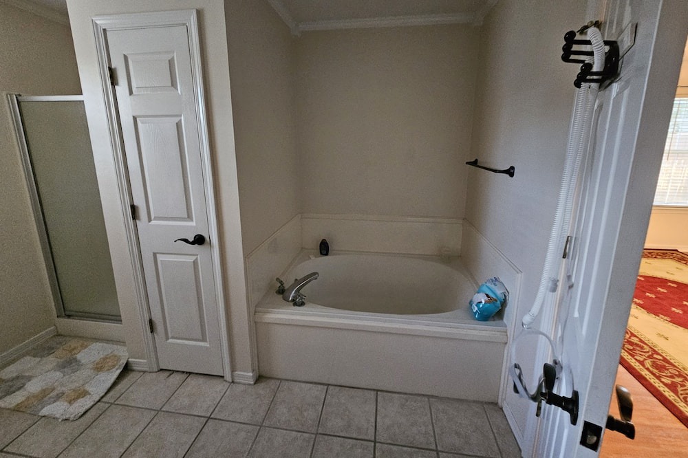 Photo of Bathroom in Daphne
