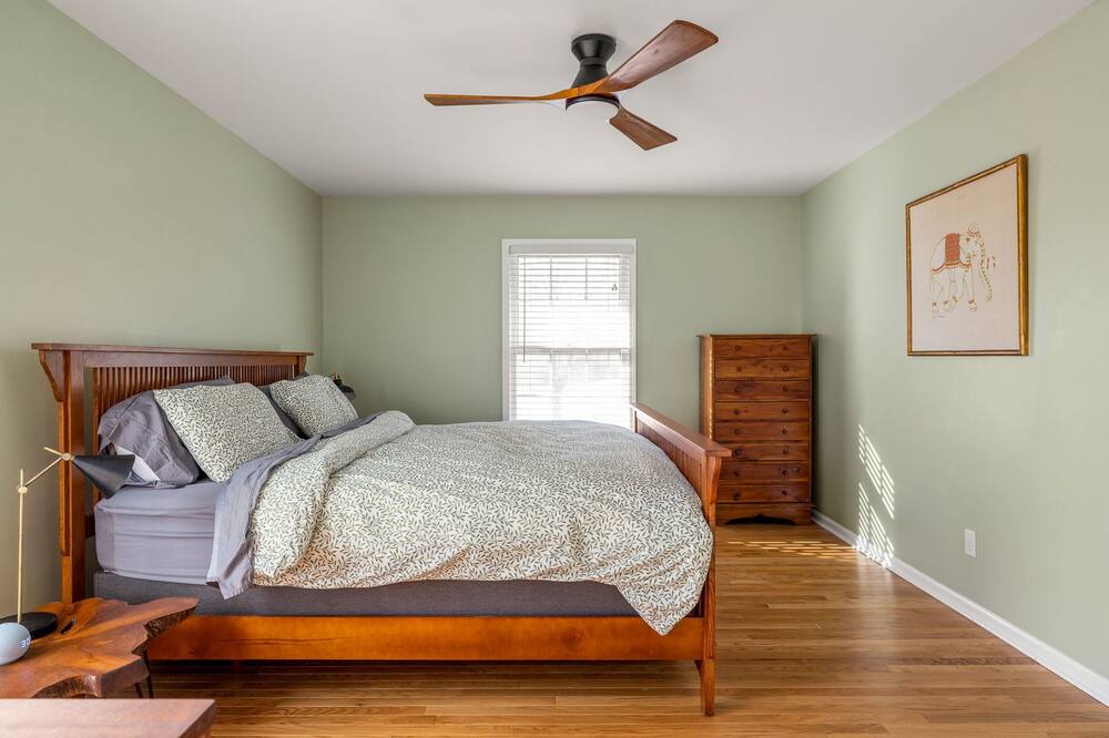 Photo of Bedroom in Mableton