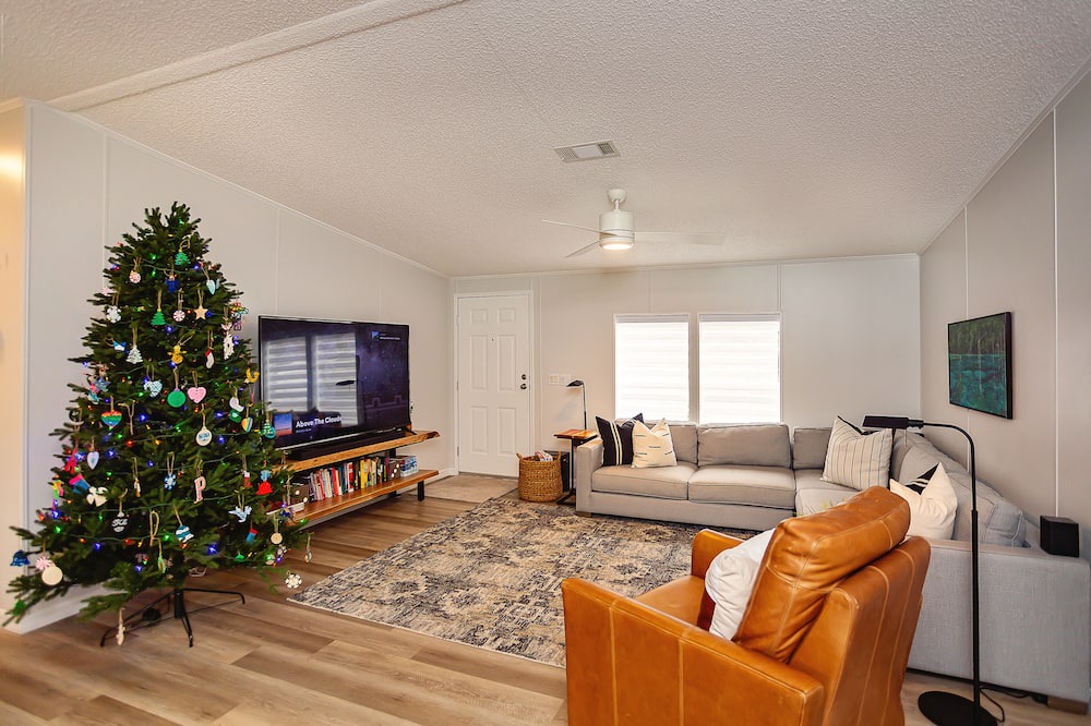 Photo of Livingroom in Branford