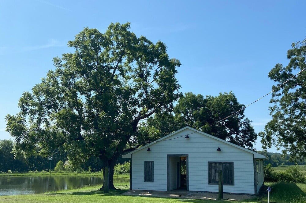 Photo of Outdoor in Starkville
