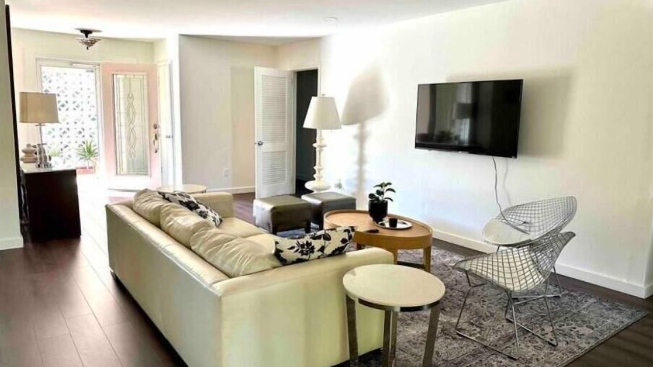 Photo of Livingroom in Perry