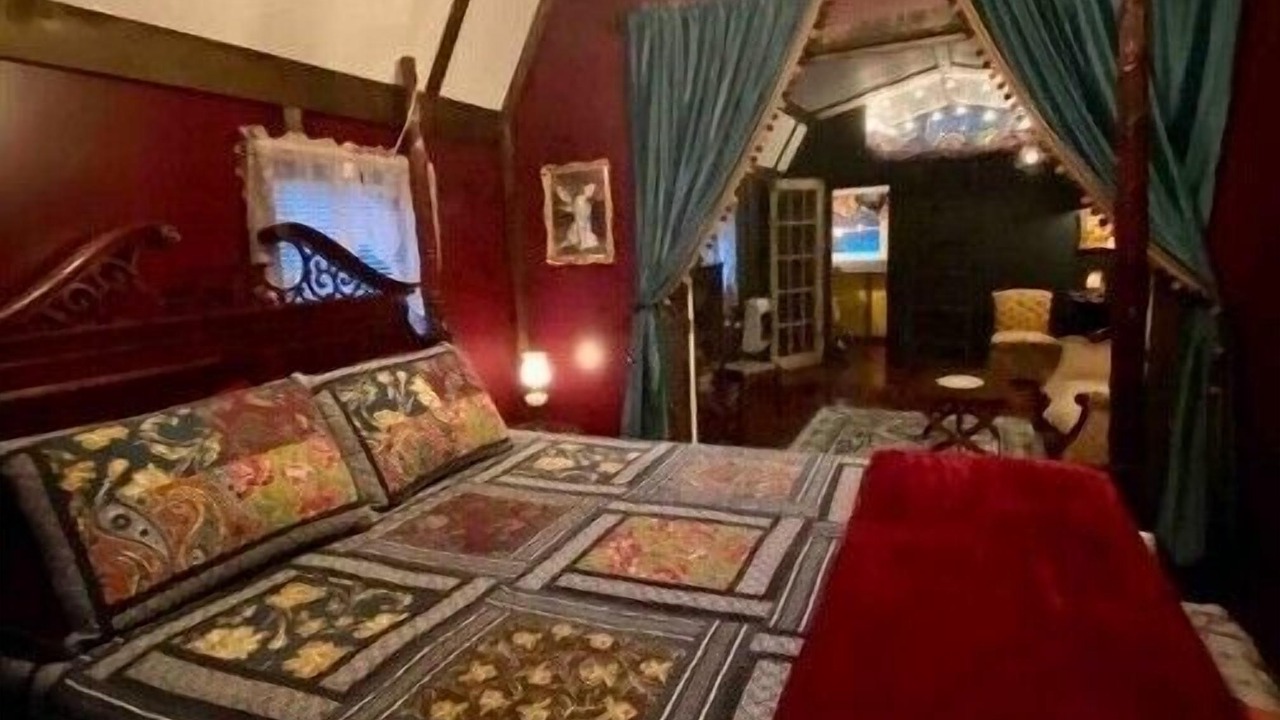 Photo of Bedroom in Live Oak