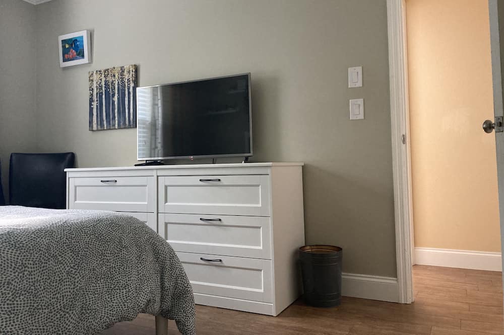 Photo of Bedroom in Casselberry