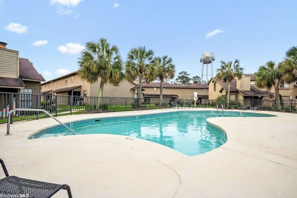 Photo of Outdoor in Daphne